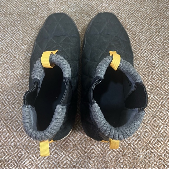 TEVA EMBER MID BOOTS WOMEN SHOES AMARANTH SZ 11 OUTDOOR COMFY PREPPY GORPCORE - Picture 10 of 11